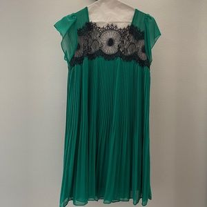 Flirty and Comfortable Green Pleated Lace Dress - Small